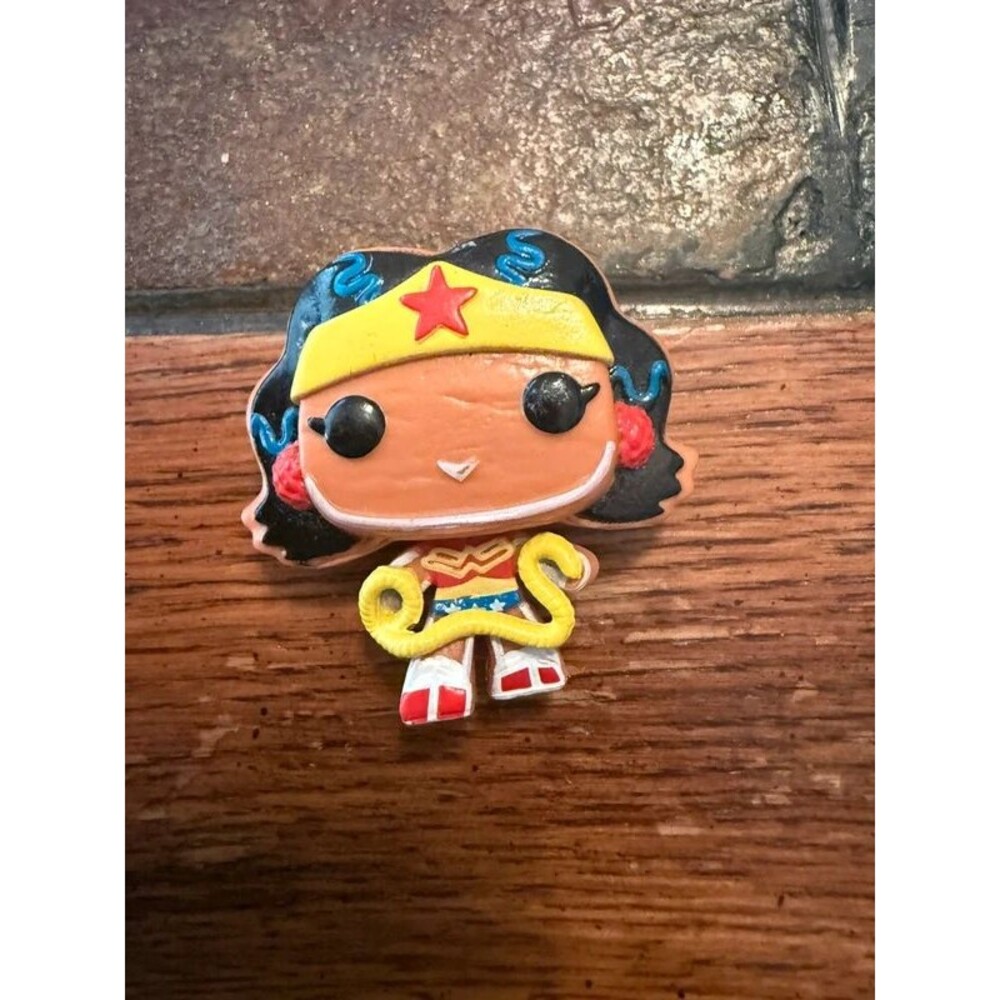 Gingerbread Wonder Woman pocket pop vinyl